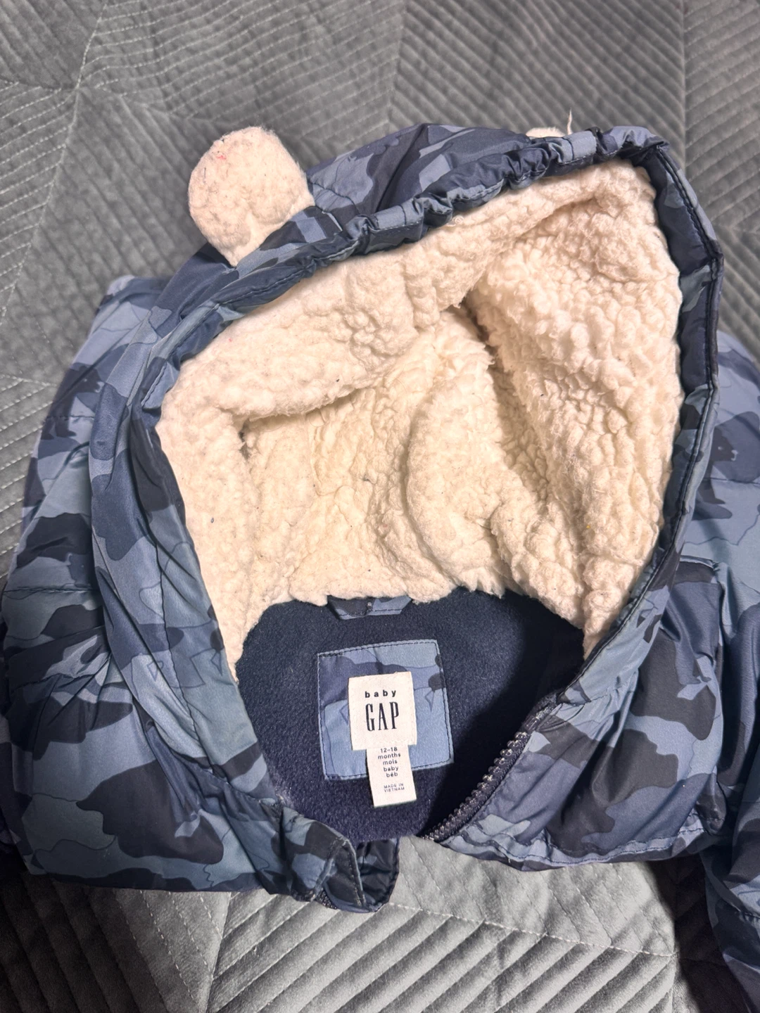 Baby Gap Puffer Jacket with Sherpa Lining - photo 2
