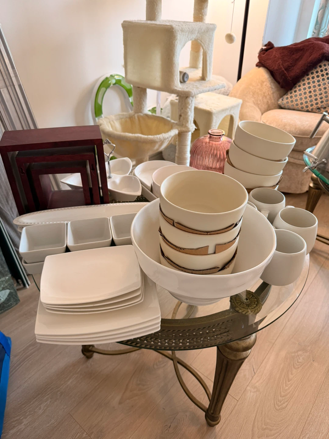 Kitchenware Set with Bowls, Mugs, and Plates - photo 5