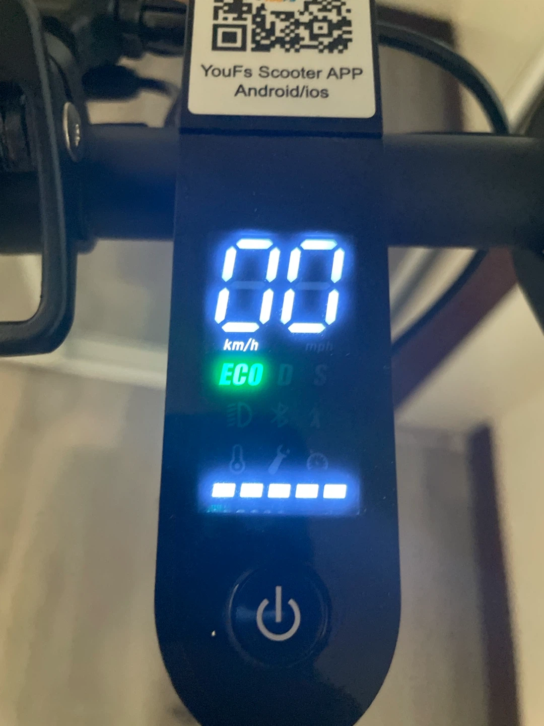 Electric Scooter with Charger - photo 3