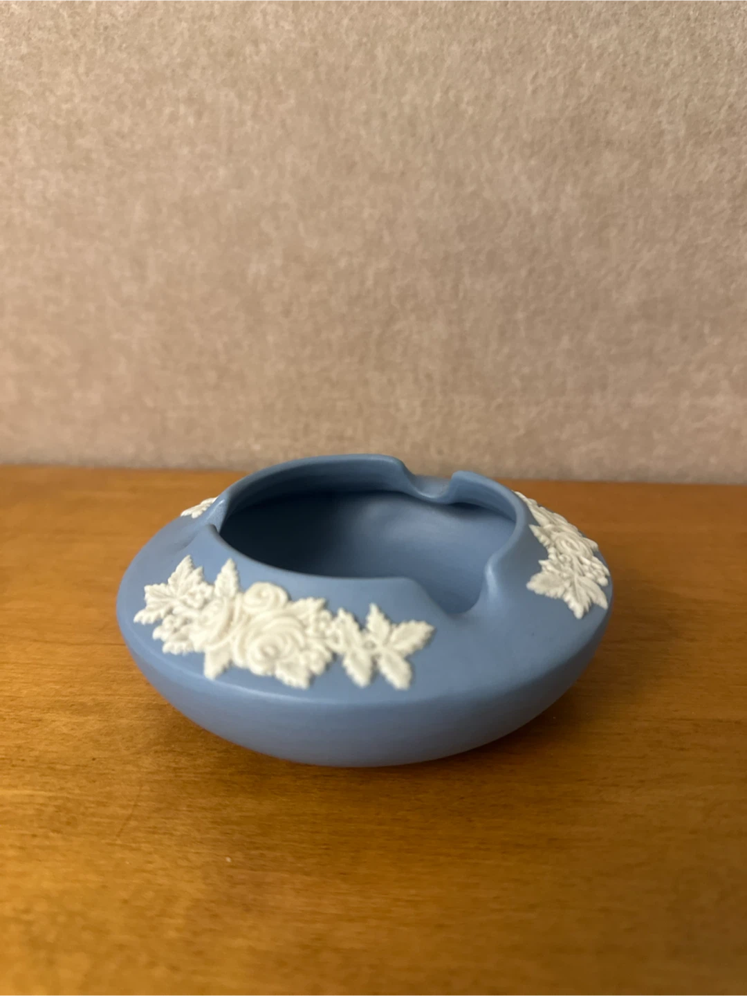 Ecanada Art Pottery Blue Floral Ashtray