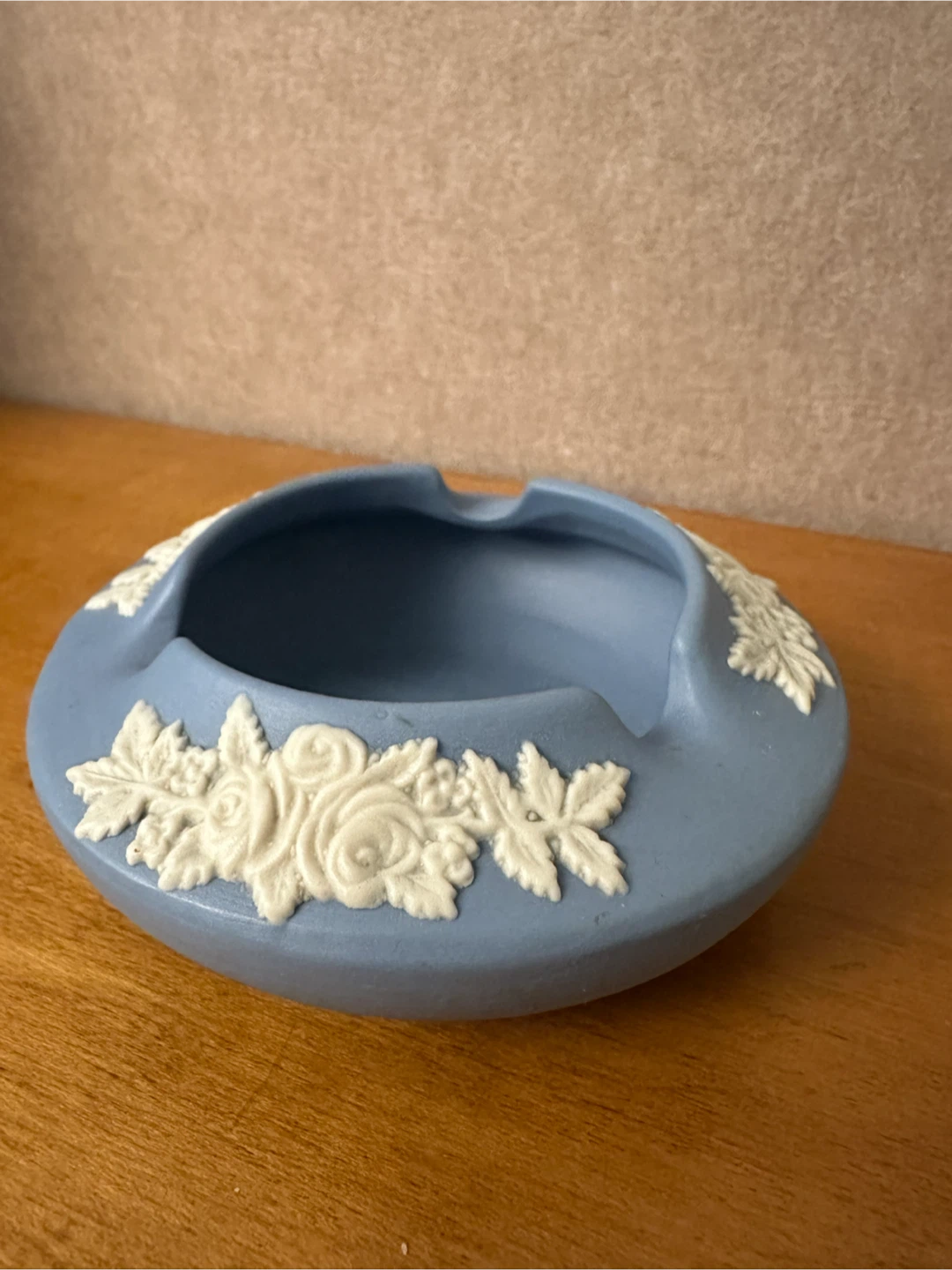 Ecanada Art Pottery Blue Floral Ashtray - photo 3