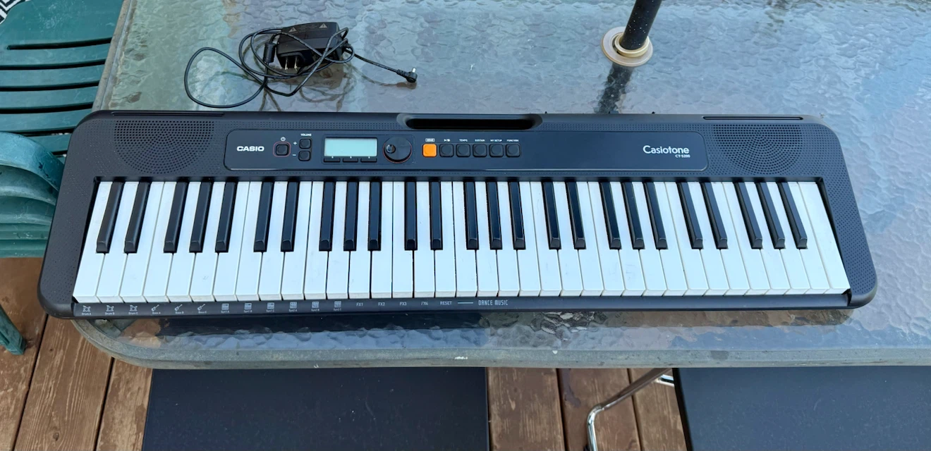 Casio Casiotone CT-S200 Keyboard