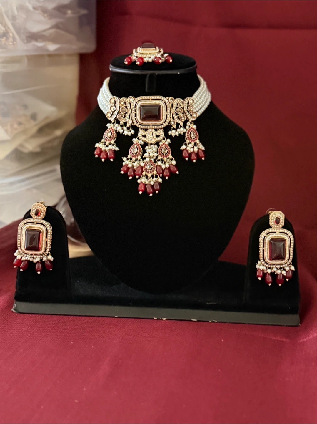 Red and White Pearl Choker Necklace Set