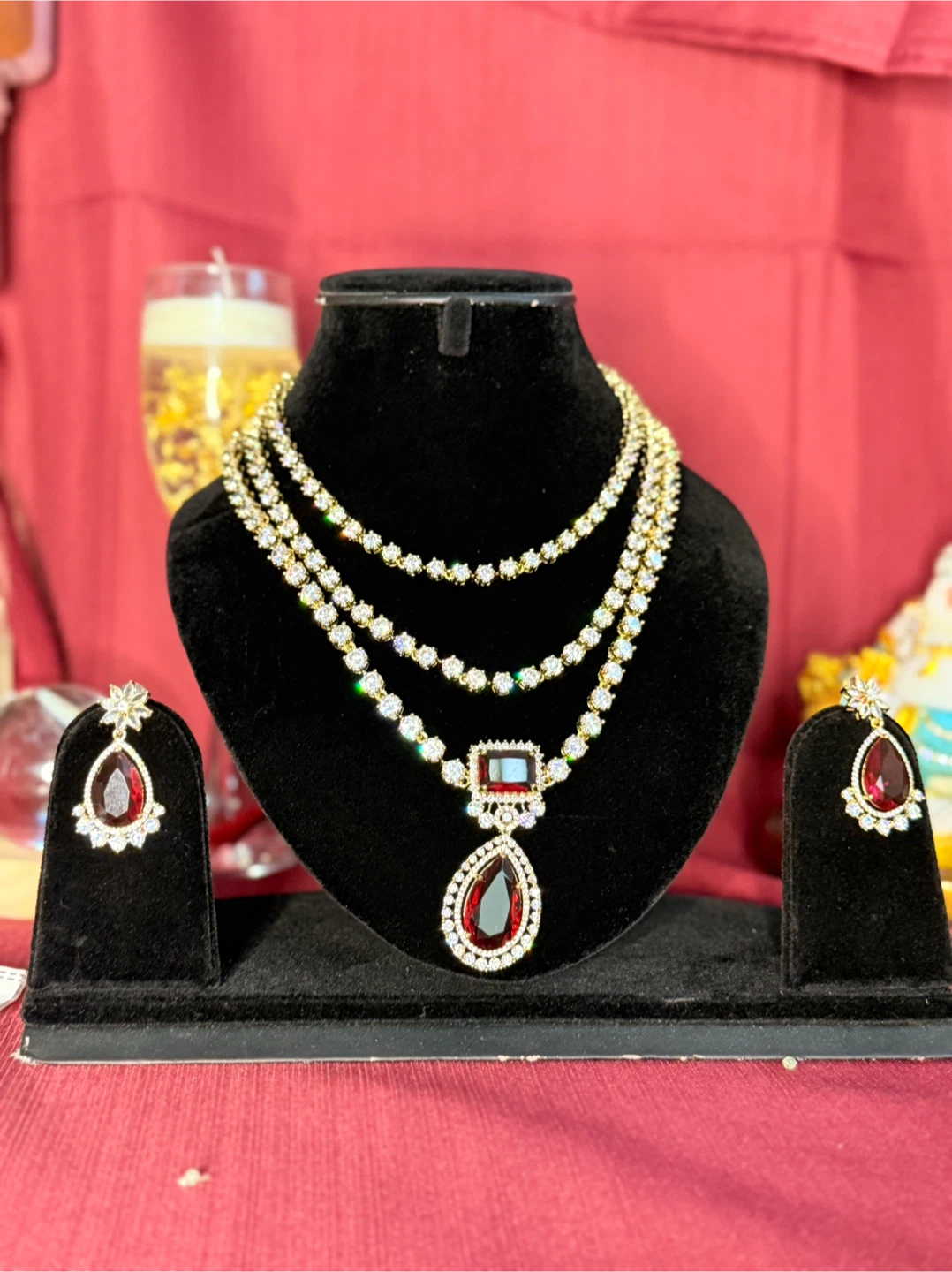 Red stone necklace and earring set