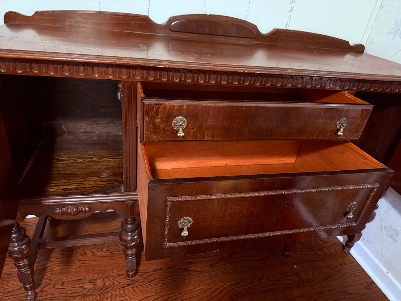 Vintage Solid Wood Sideboard - photo 2