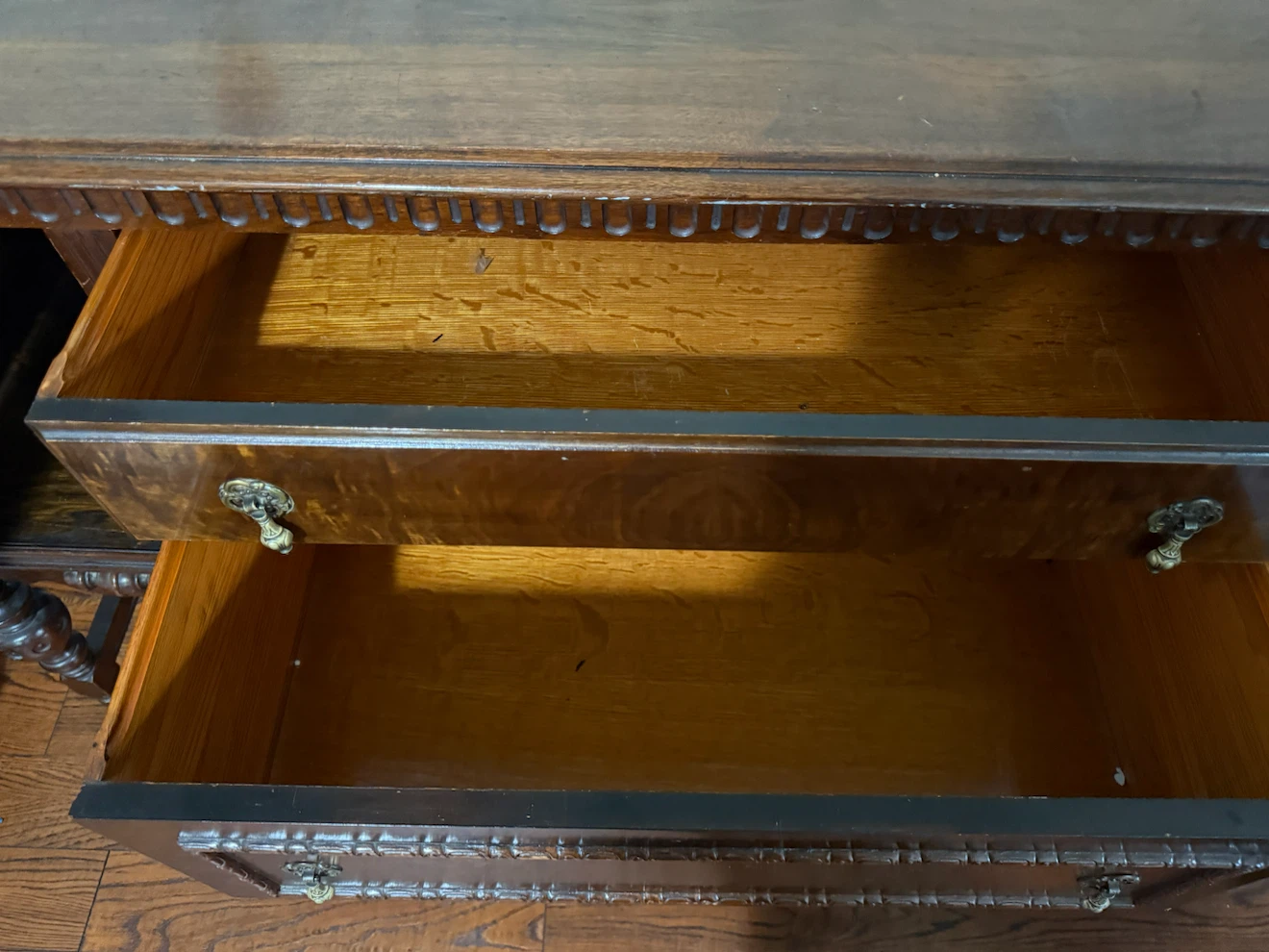 Vintage Solid Wood Sideboard - photo 3