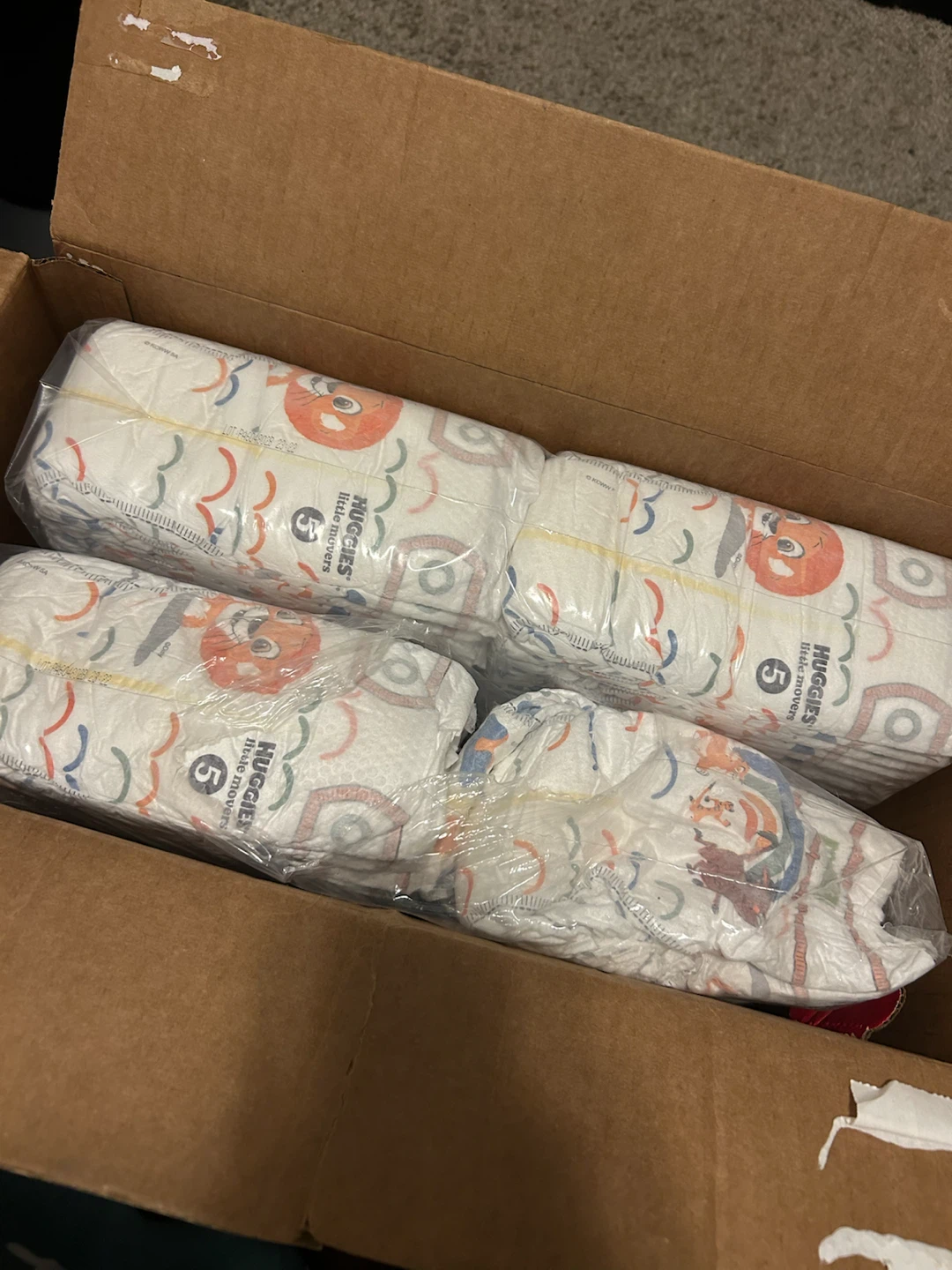 Huggies little movers size 5 diapers - photo 3