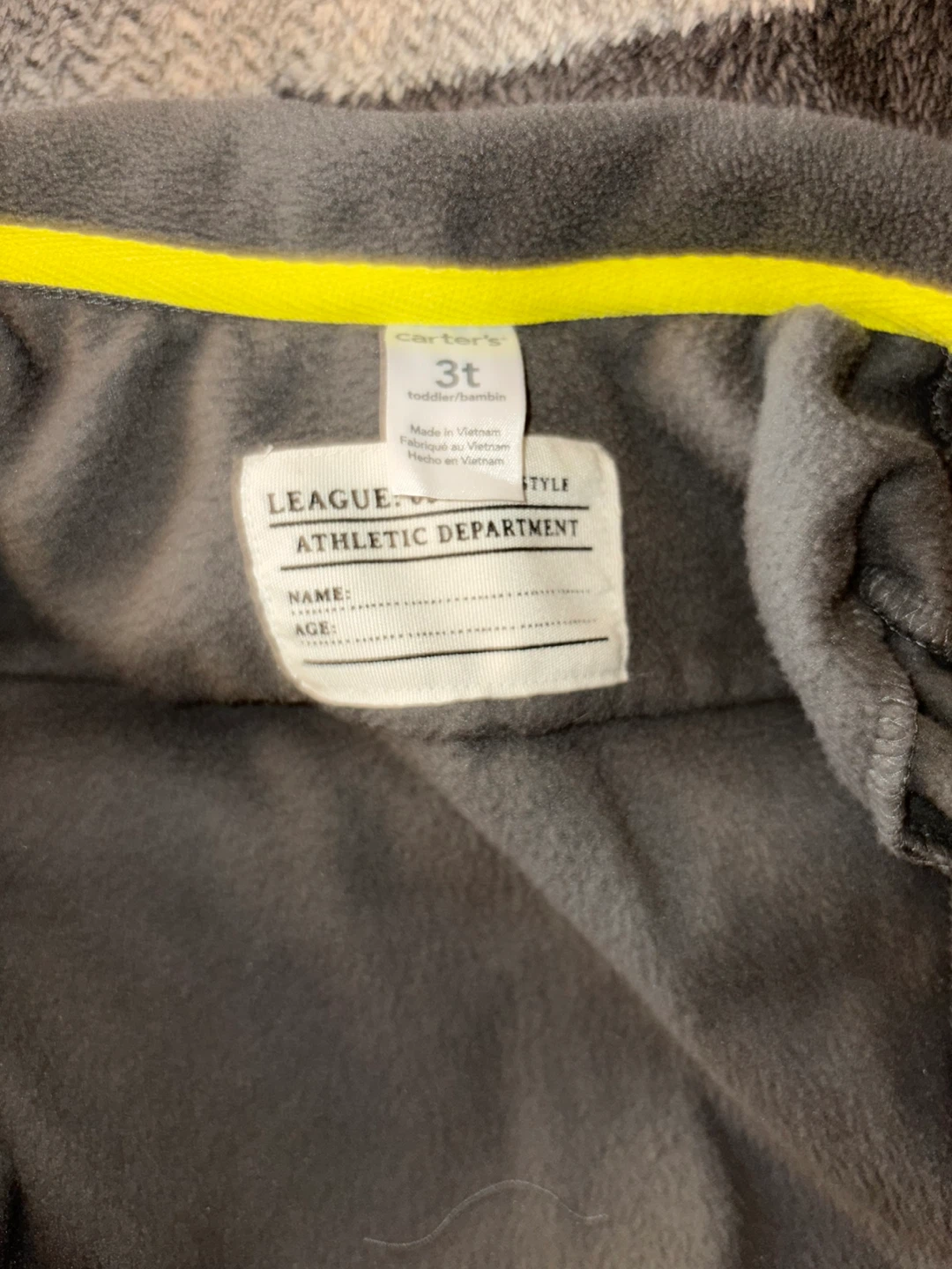 Carter's Fleece Jacket Size 3T - photo 2