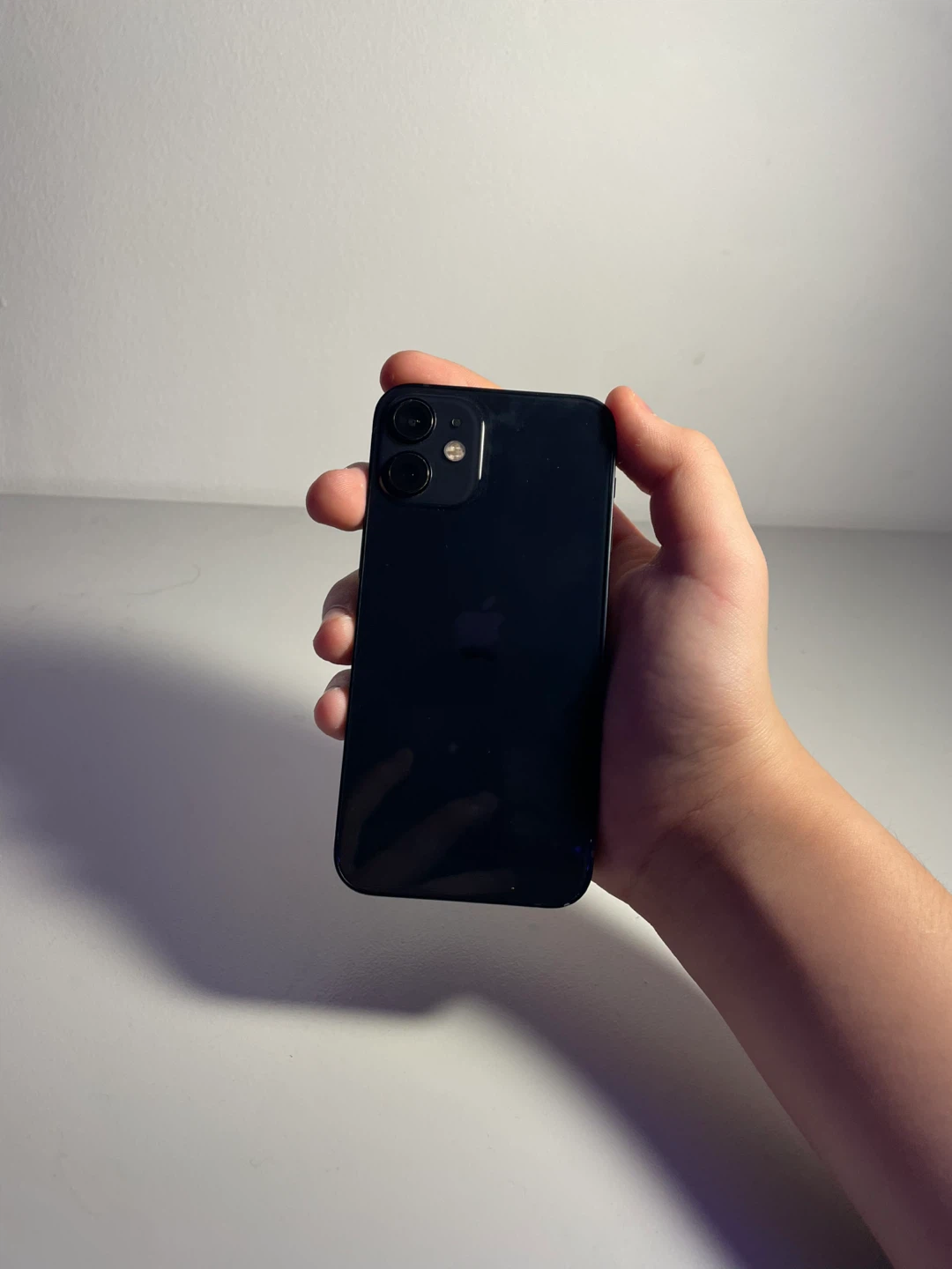 Apple iPhone 12 Mini - Black - photo 2