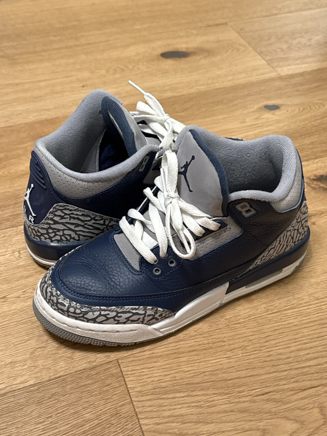 Jordan 3 Retro GS “Georgetown” in 7Y (EUR 40)