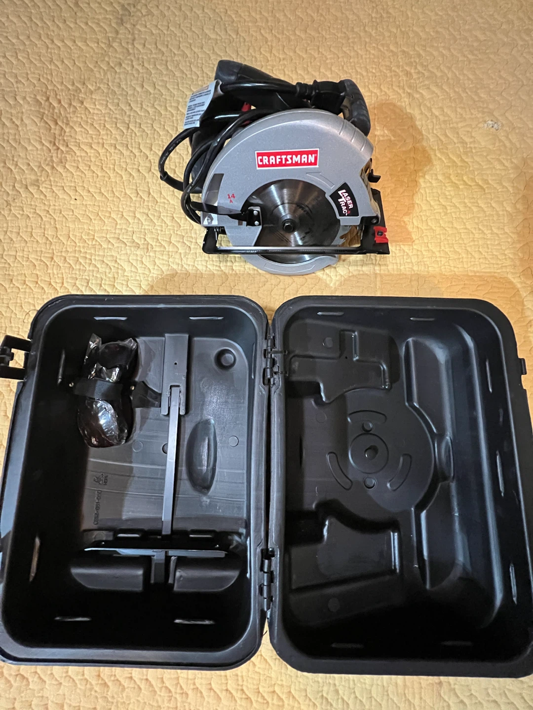 Craftsman 14-Amp Circular Saw - photo 2
