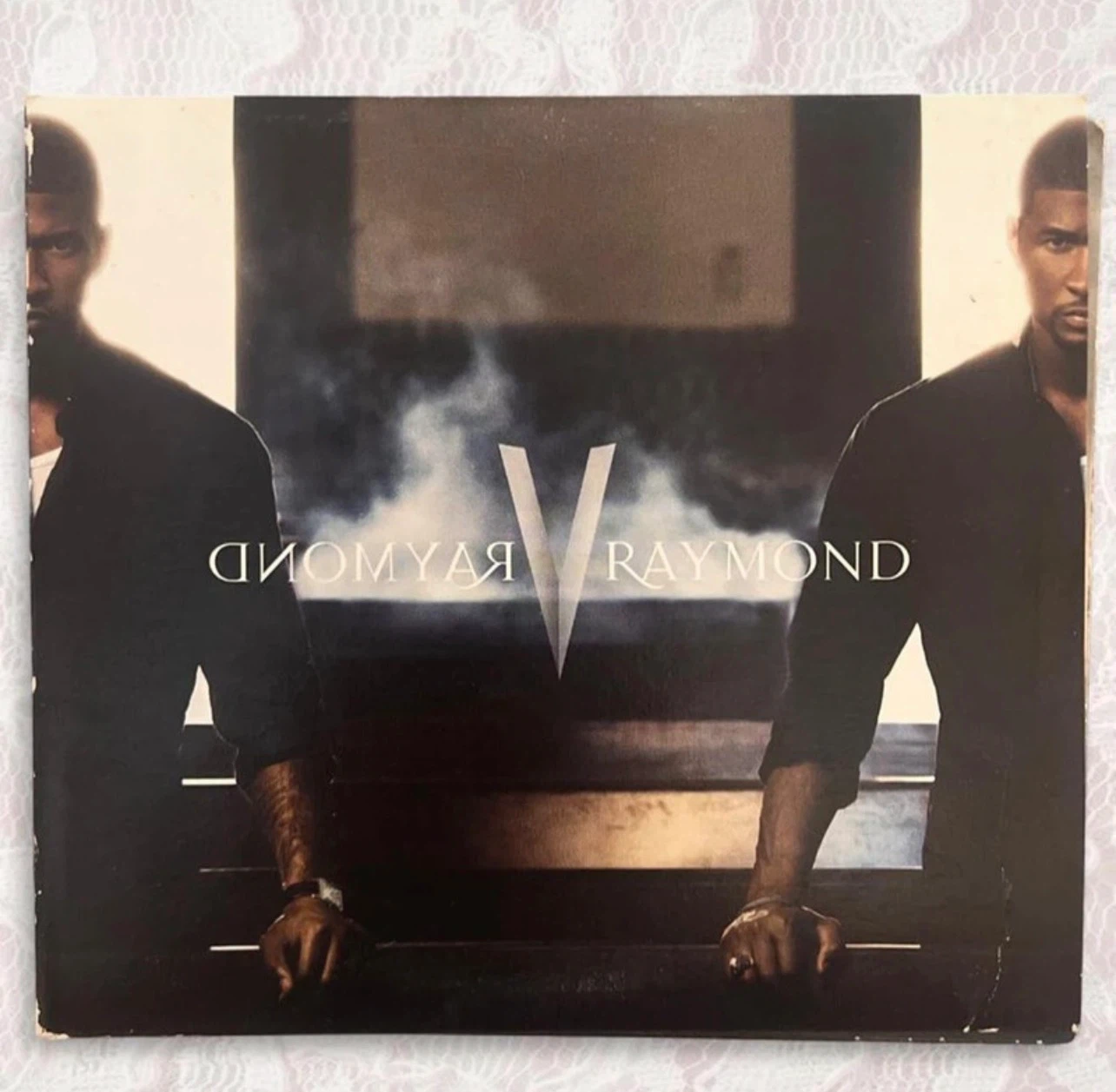 Usher Raymond V CD - photo 2