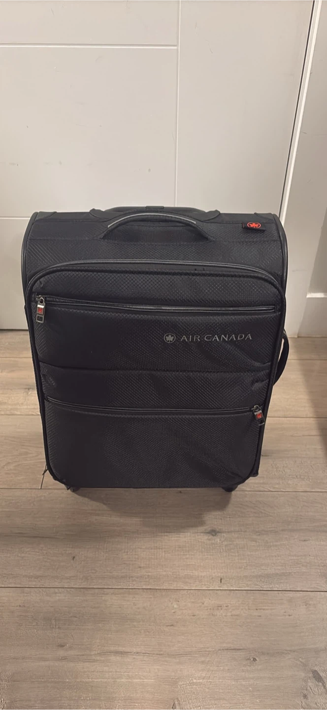 Air Canada Black Carry-On Suitcase on 4 Wheels - photo 2