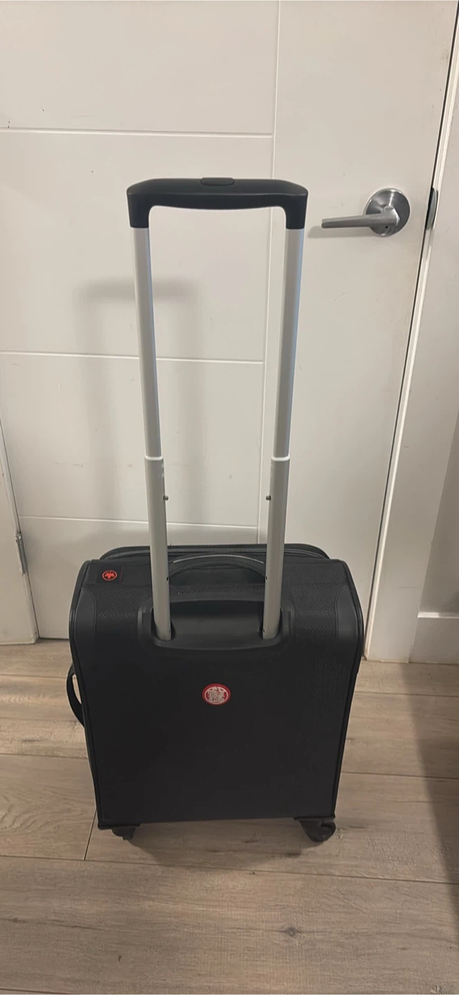 Air Canada Black Carry-On Suitcase on 4 Wheels - photo 5