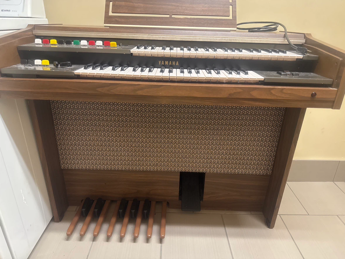 Vintage Yamaha Electric Organ - photo 3