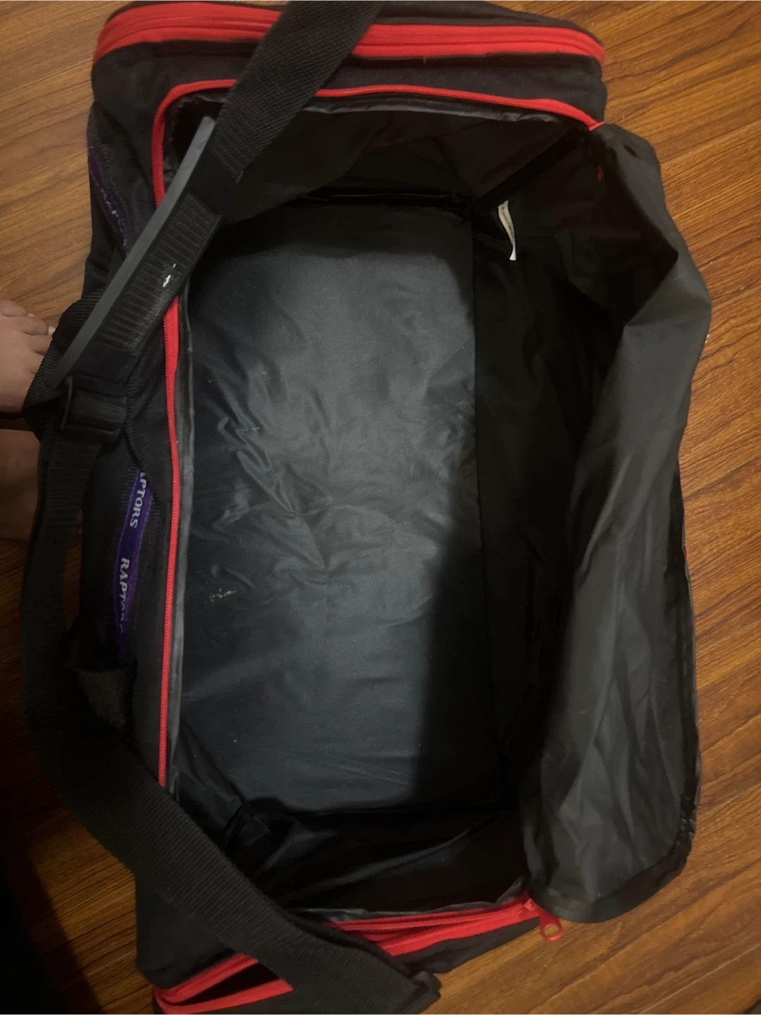 vintage 1990s  Toronto Raptors gym duffle bag - photo 3