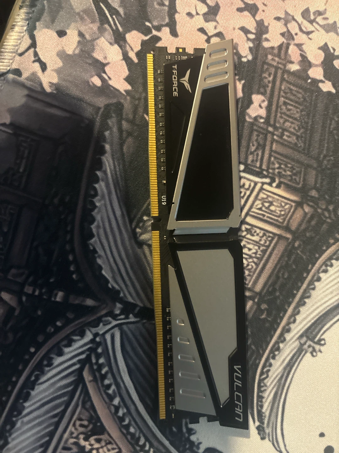 Team T-Force Vulcan DDR4 RAM Stick - photo 2