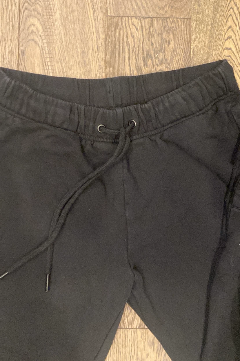 EUC: Lot of 3 Mens Cotton Joggers - Adult Small or Youth 14-16 - photo 4