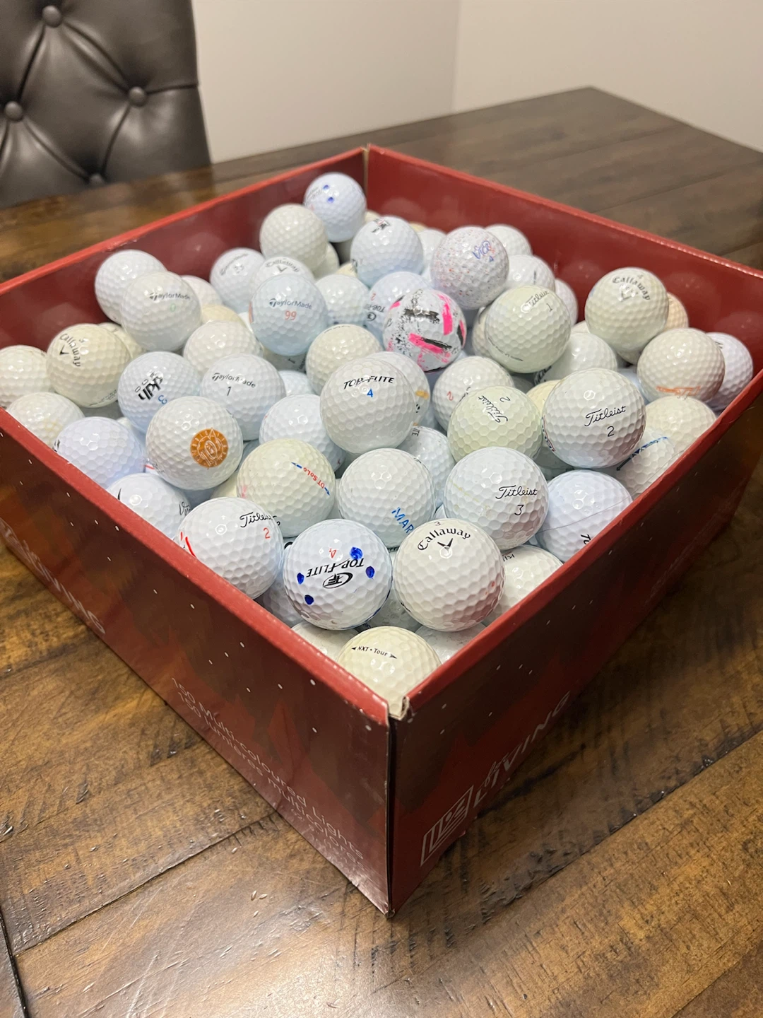 200pcs. Assorted Used Golf Balls