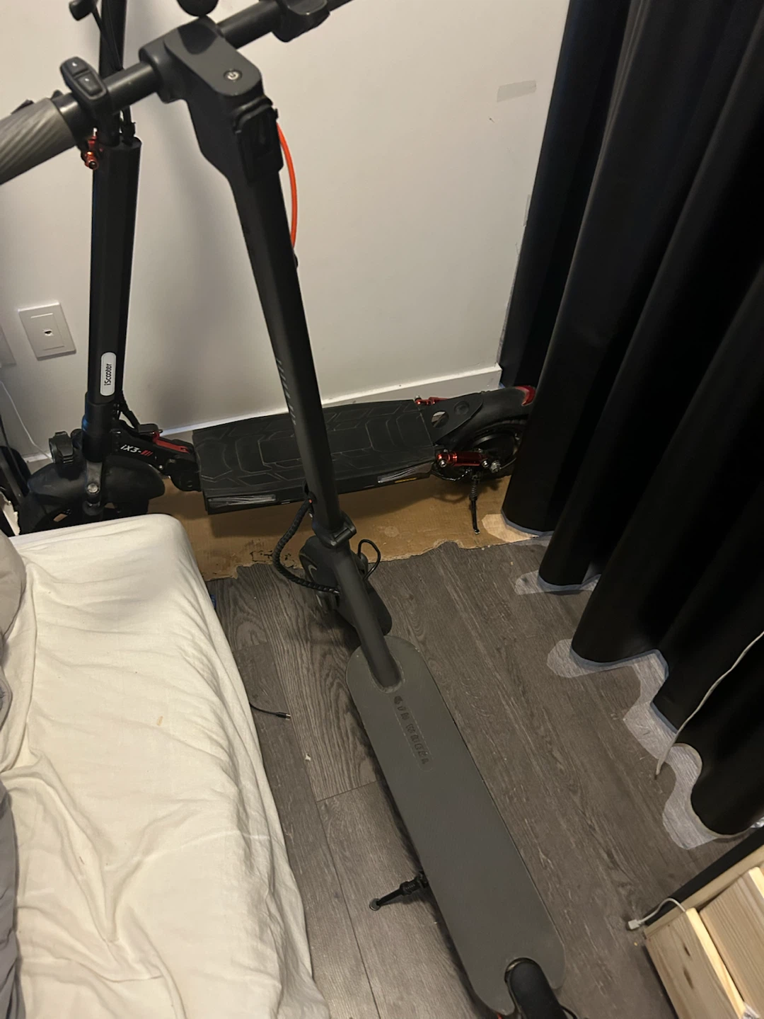5TH WHEEL Electric Scooter