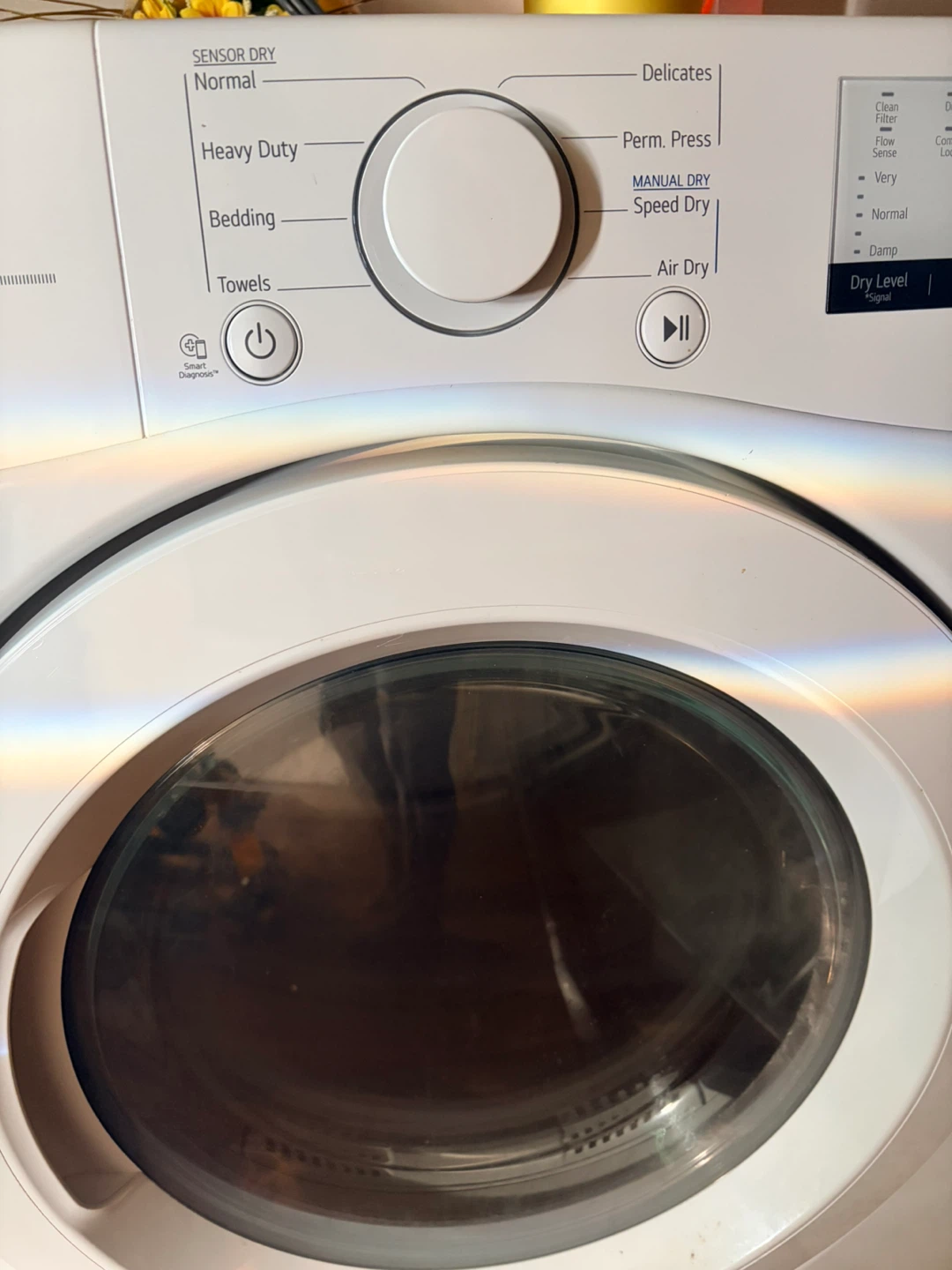 LG White Electric Washer and Dryer - photo 2