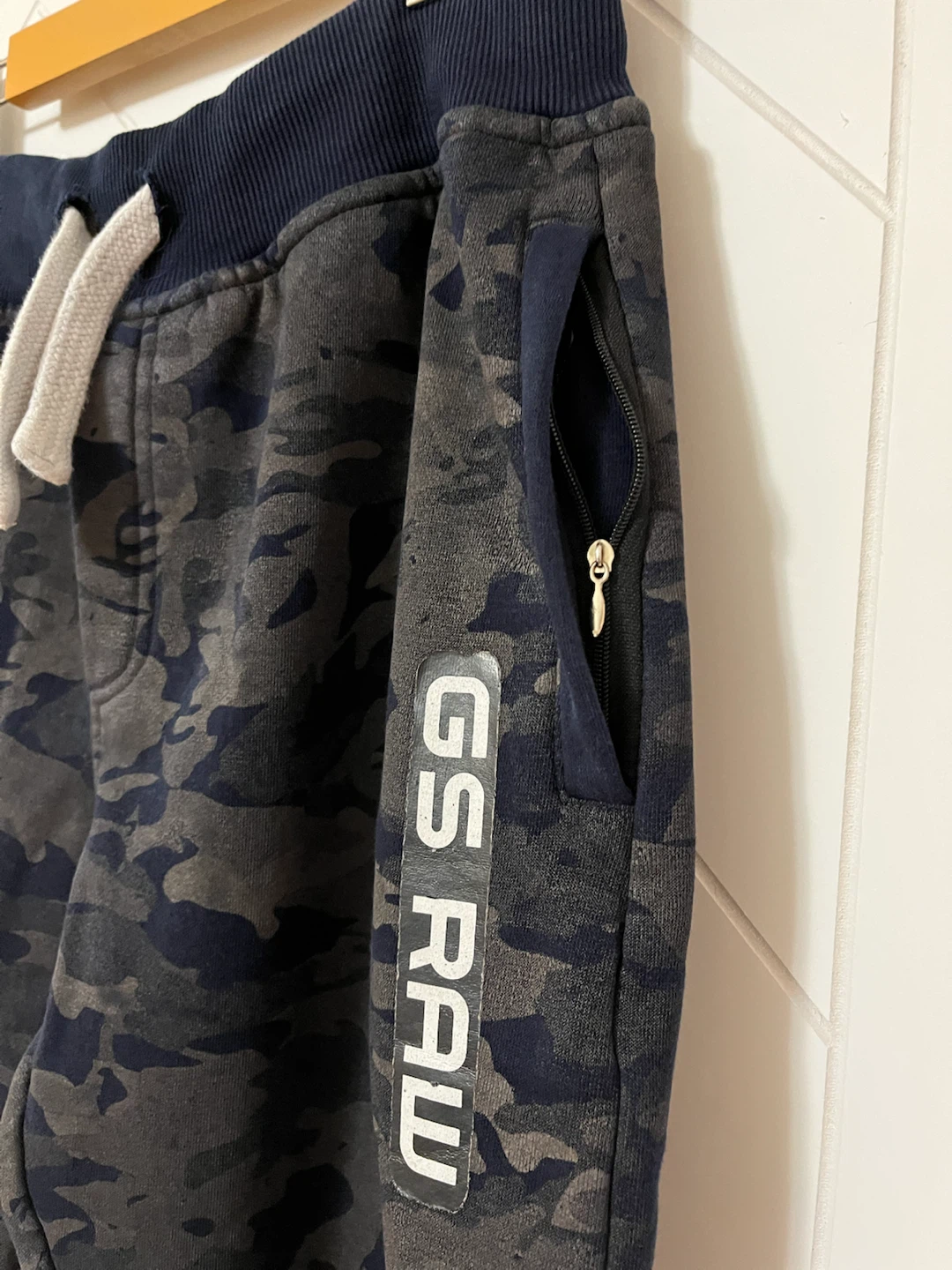 G-Star Raw Men’s Camo Sweatpants - photo 2