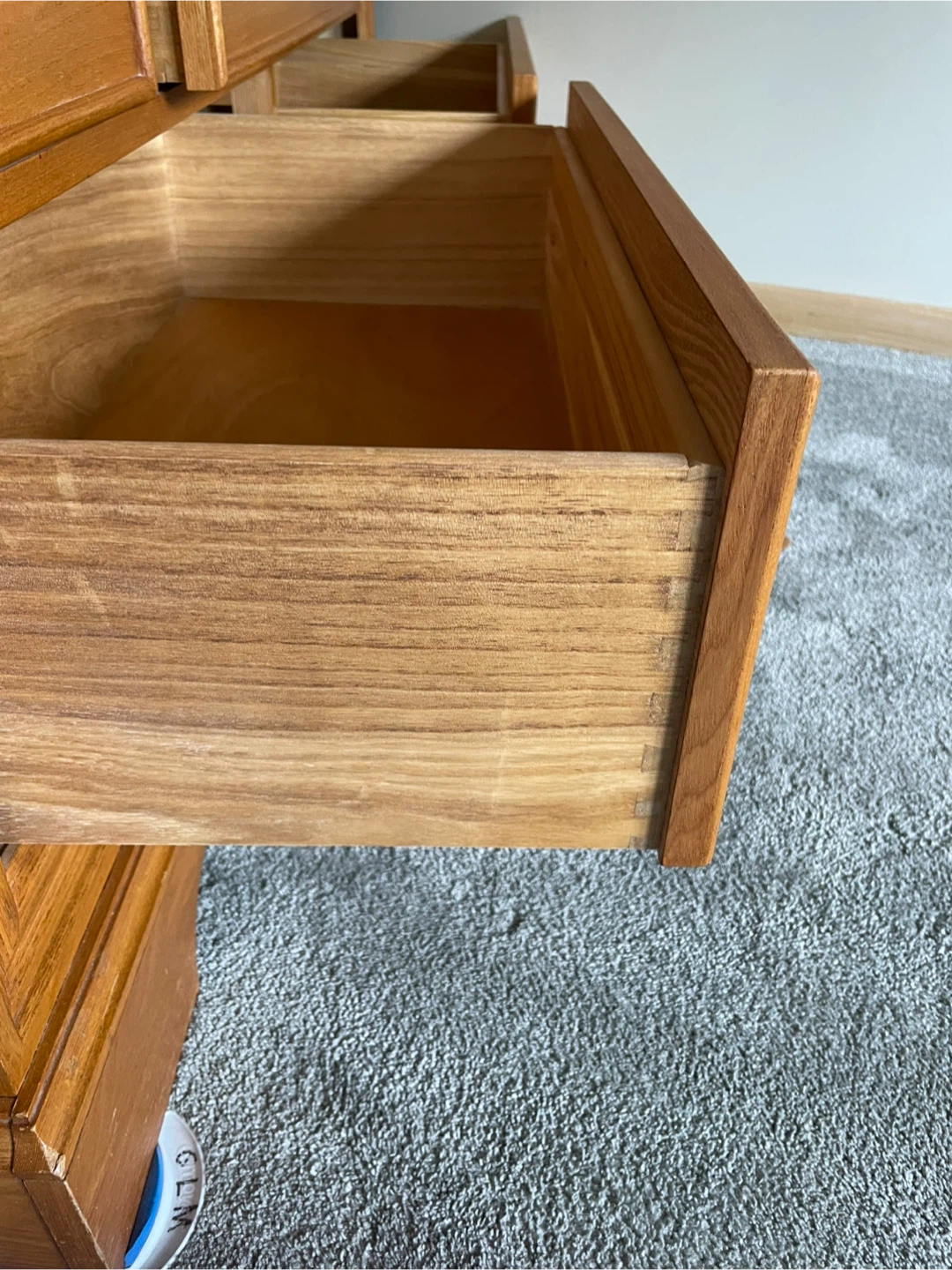 Wood dresser with mirror and matching chest - photo 5