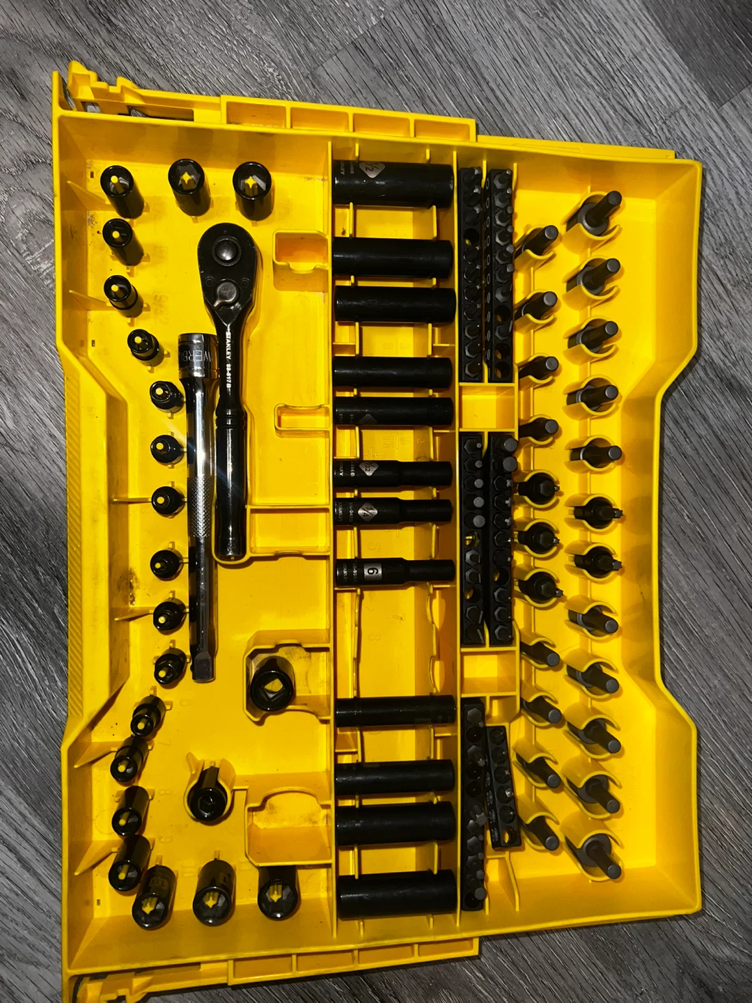 Stanley 203-Piece Professional Grade Socket Set - photo 4
