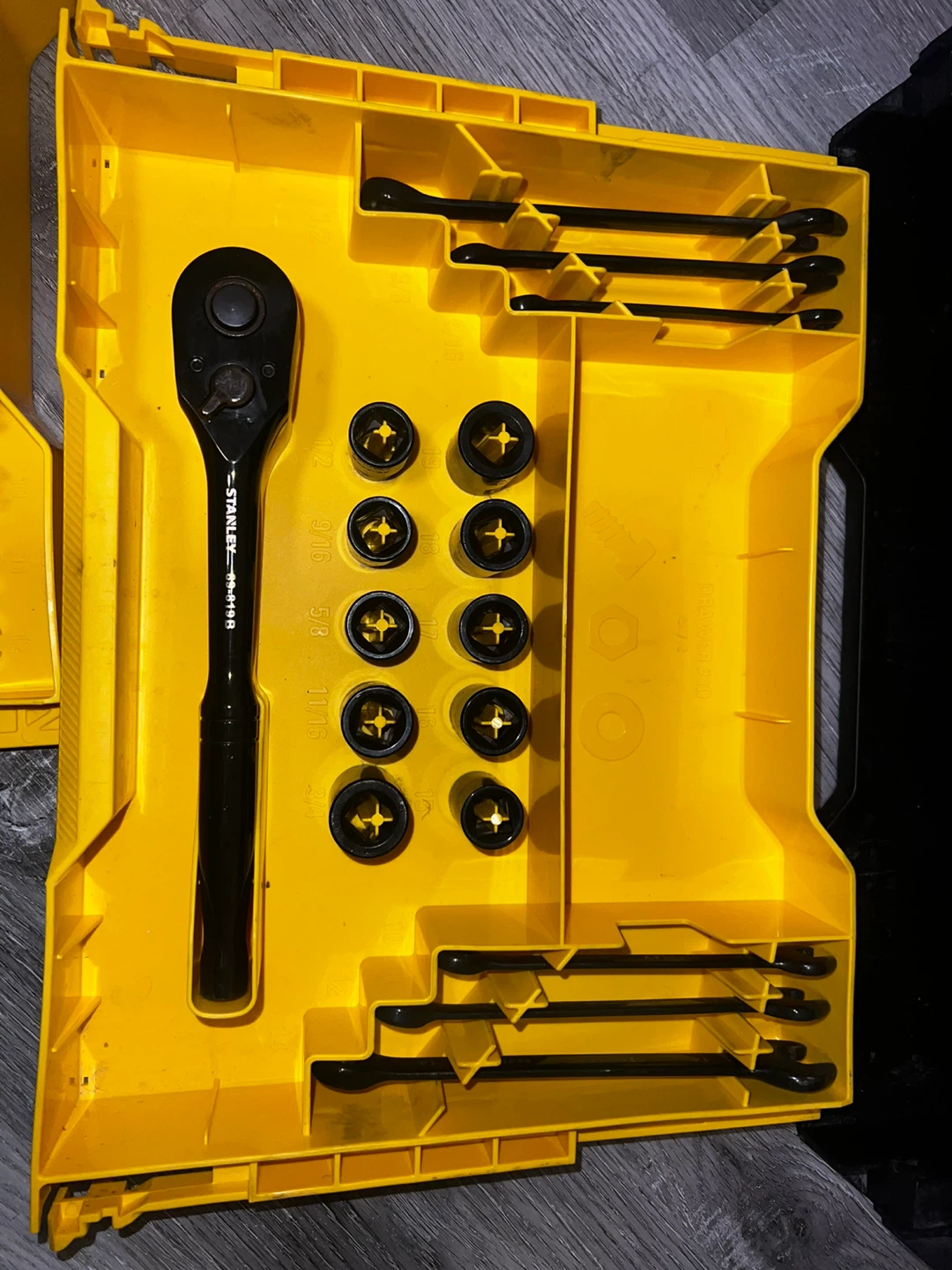 Stanley 203-Piece Professional Grade Socket Set - photo 5