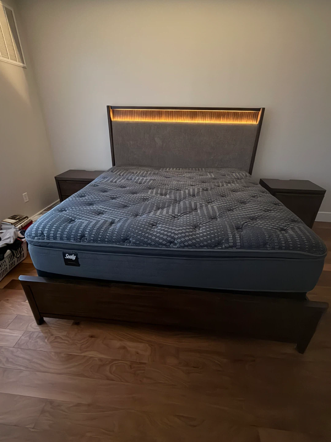 King Headboard,frame,and plush matress