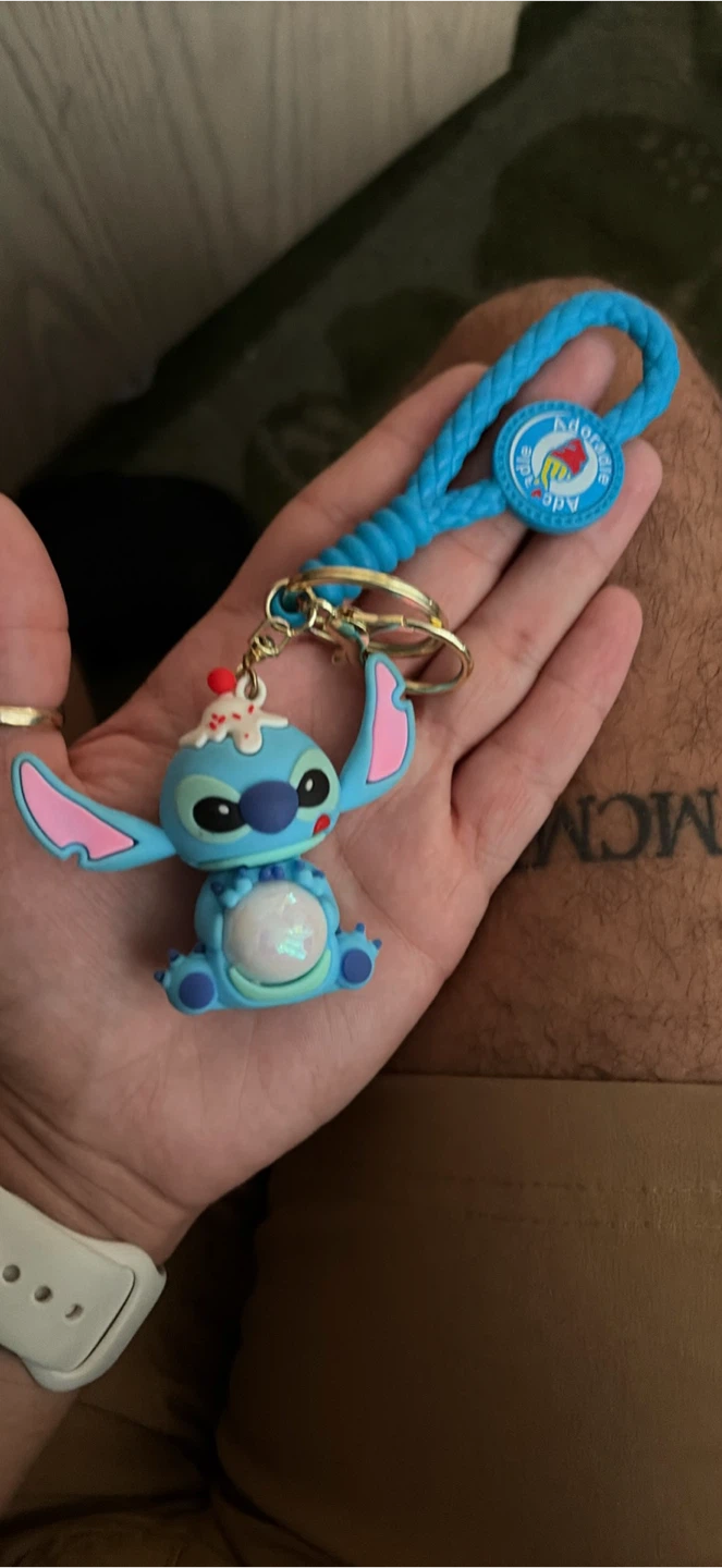 Disney Stitch Collection Figures and Keychain - photo 2