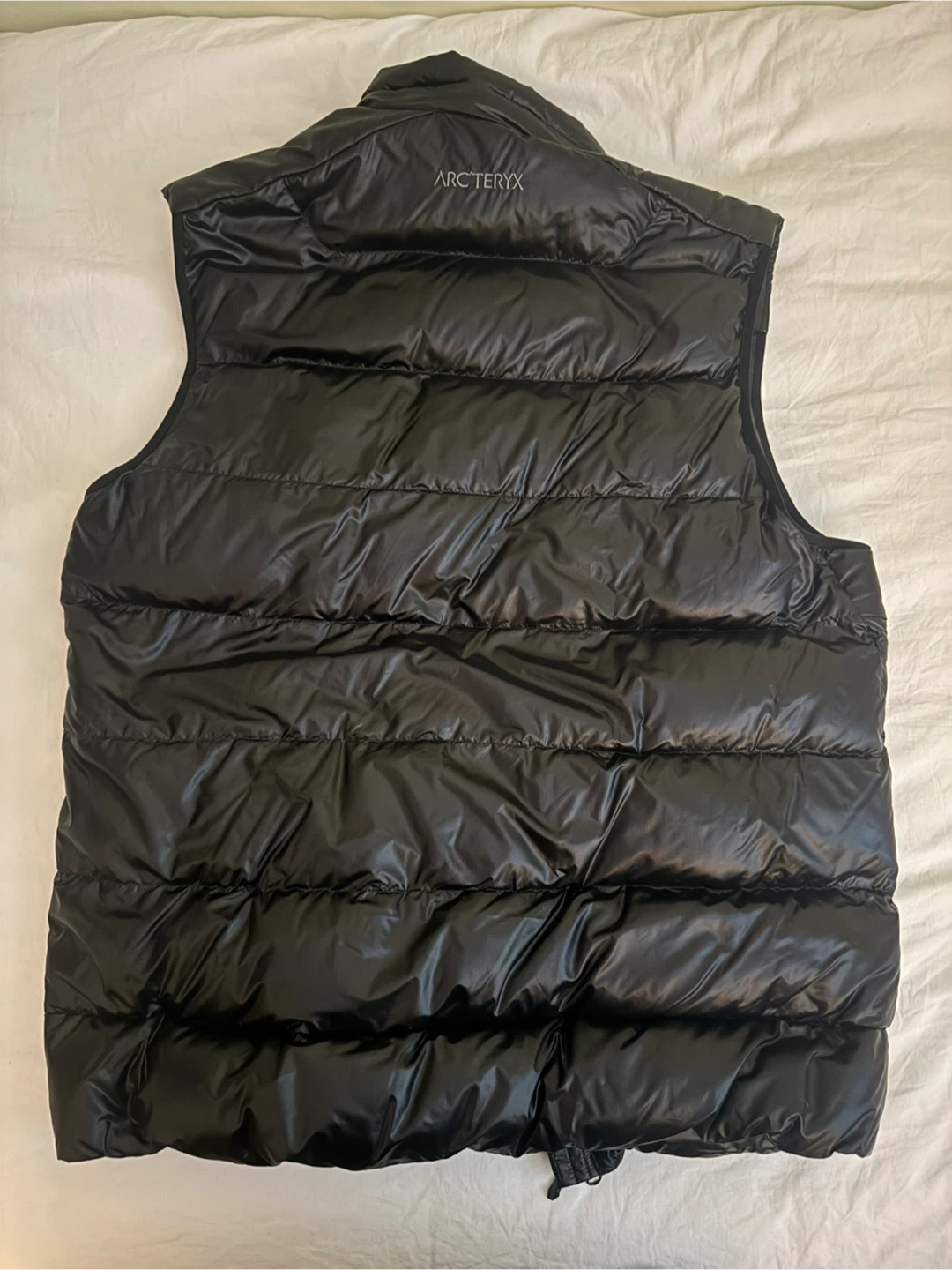 Arc'teryx Black Down Vest - Men's Medium - photo 3