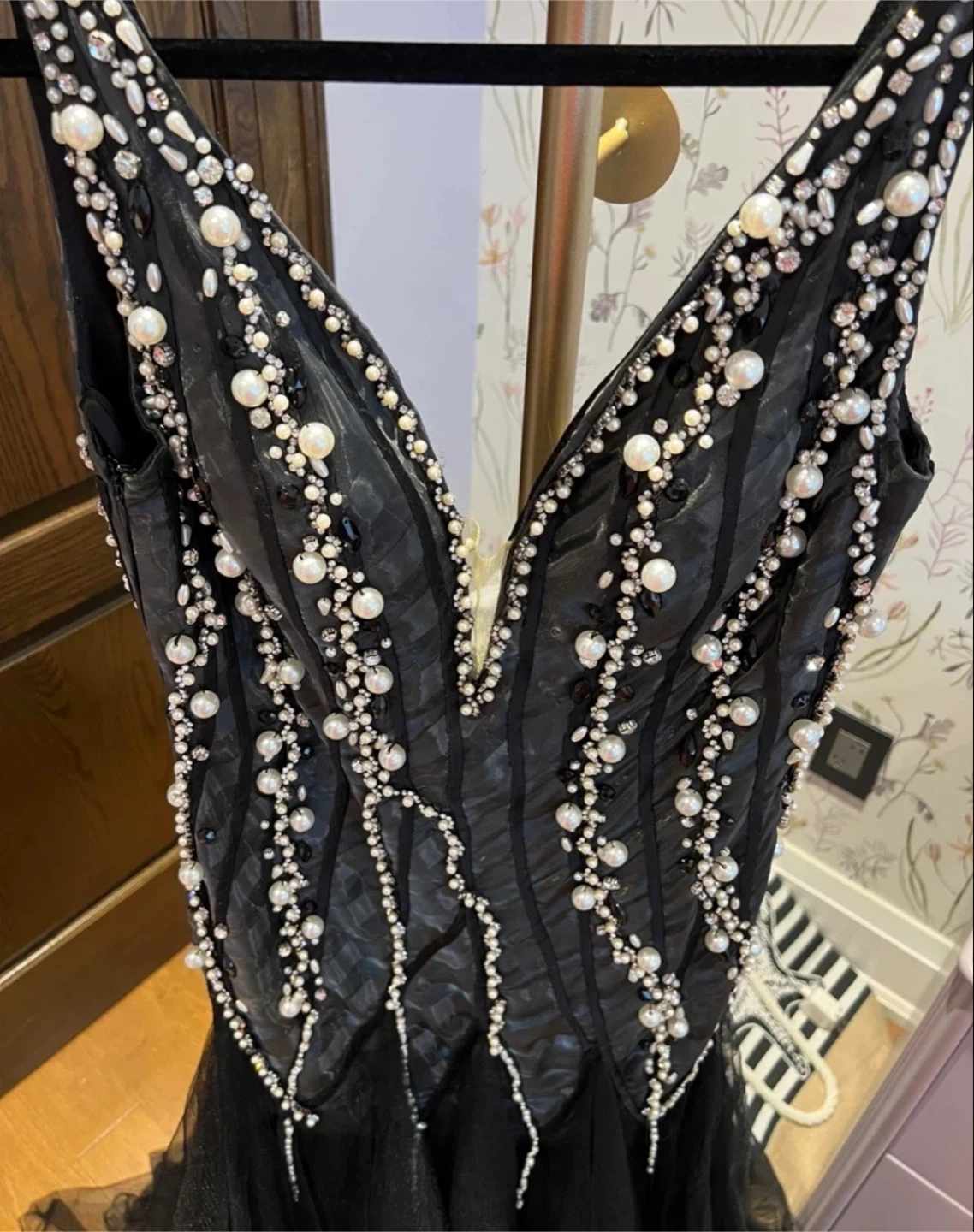 Black Formal Dress - photo 5
