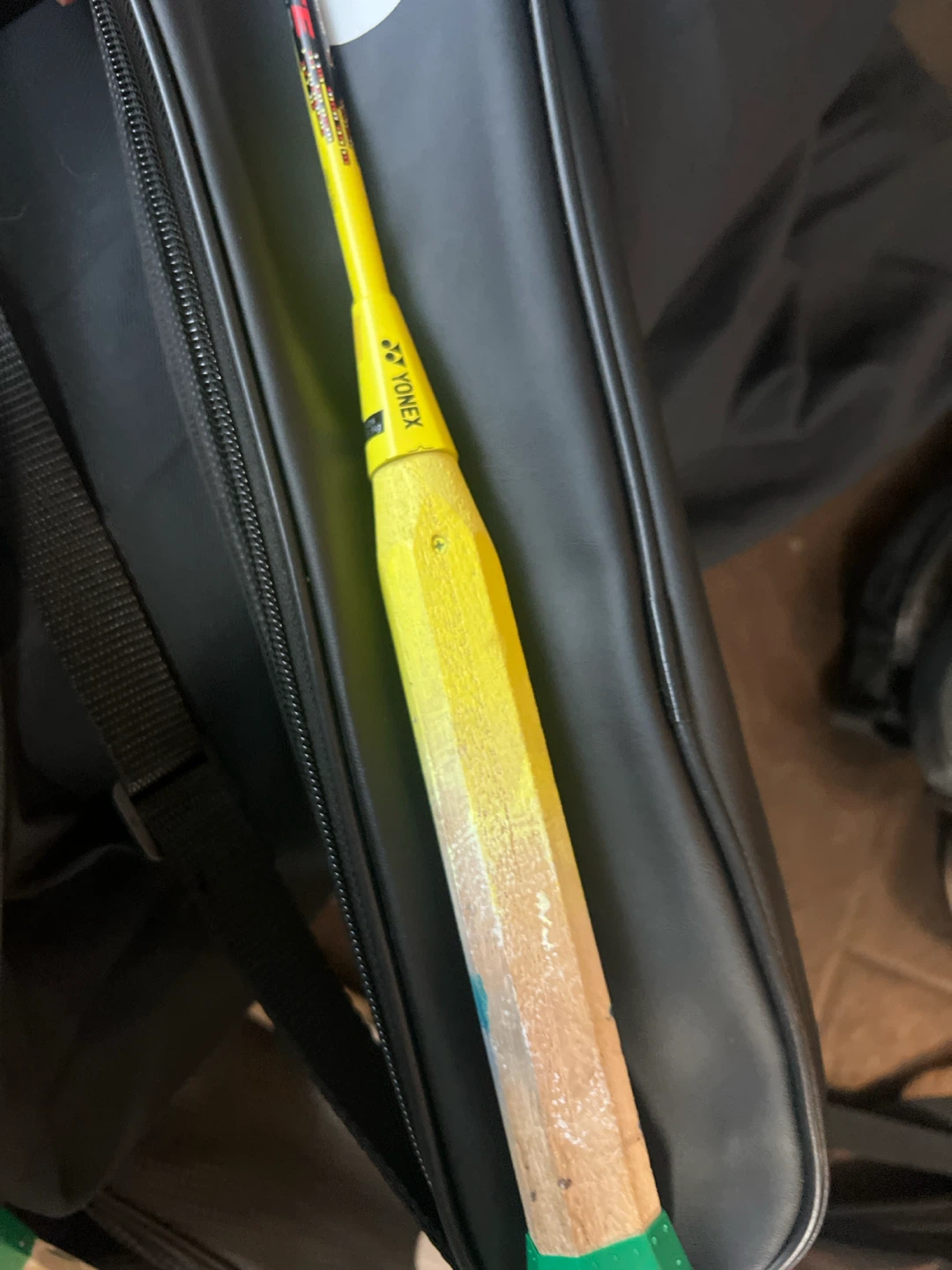 Yonex Voltric lite - photo 2