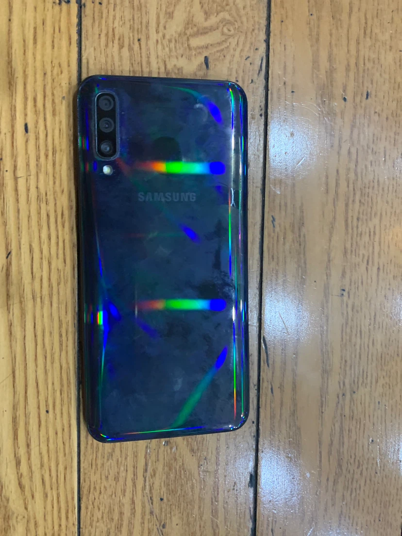 Samsung Smartphone a50
