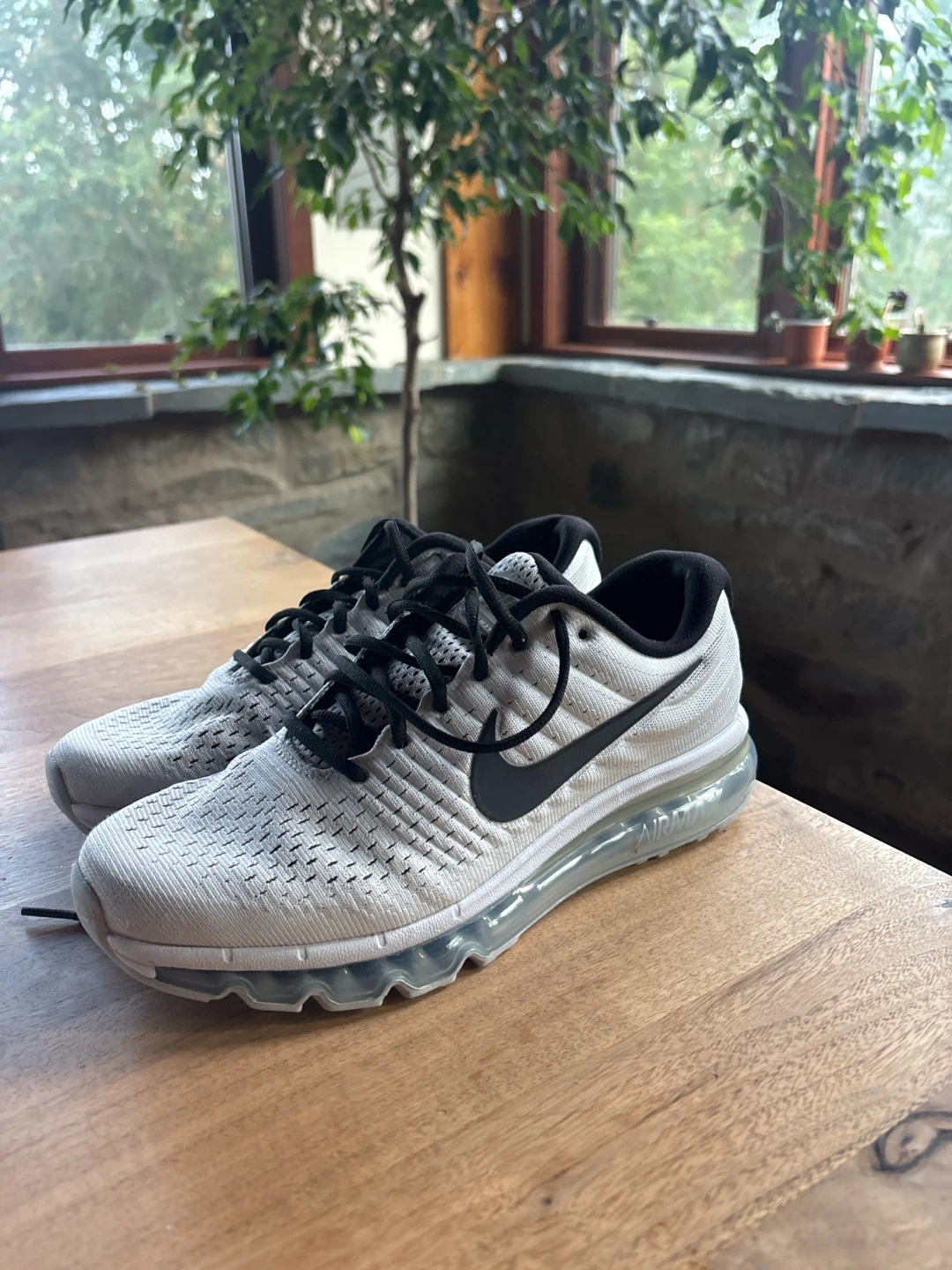 Nike Air Max 2017 Running Shoes size 8 - photo 2