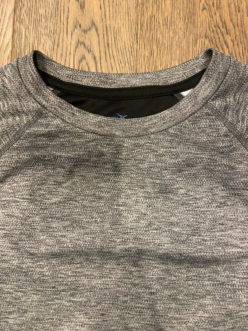 EUC Old Navy Active Grey Short Sleeve Shirt XL, 14-16 yrs - photo 4
