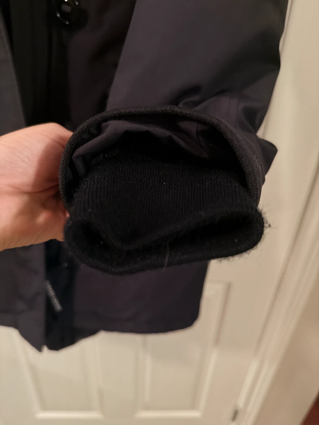 Pristine Canada Goose Rossclair Parka Navy - photo 3