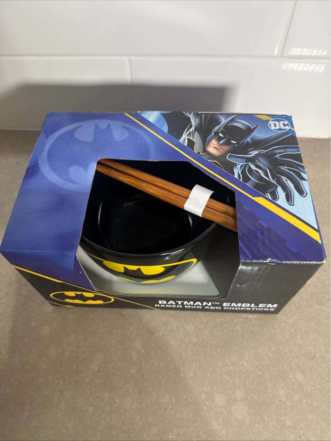 Batman Emblem Ramen Mug and Chopsticks - photo 2