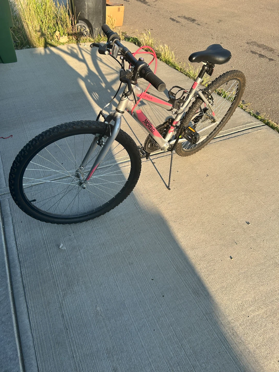 Movelo Algonquin Mountain Bike