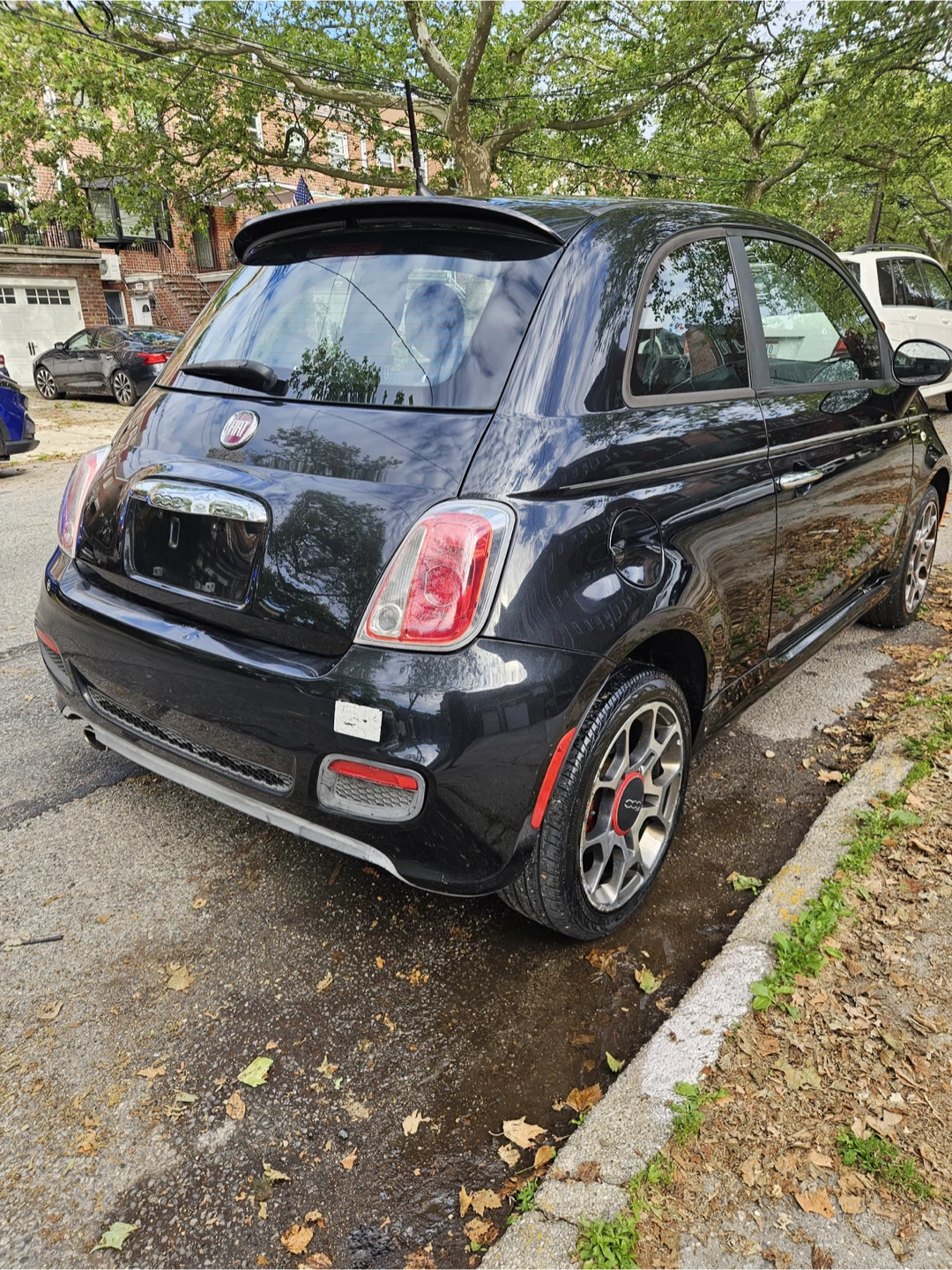 Black Fiat 500 - photo 4