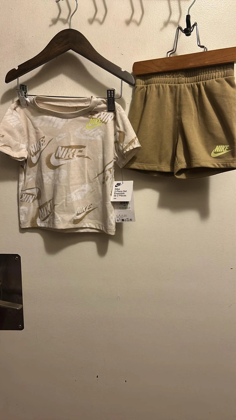 Nike 2-Piece Set - 18M
