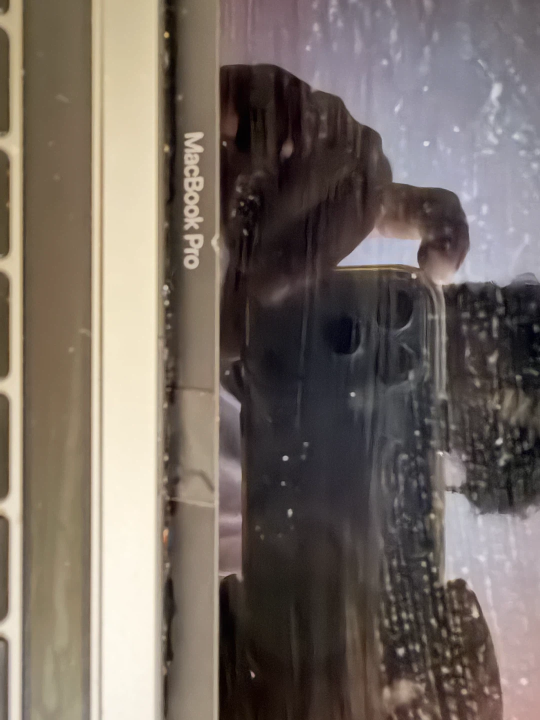 Apple MacBook Pro 2020 - photo 4