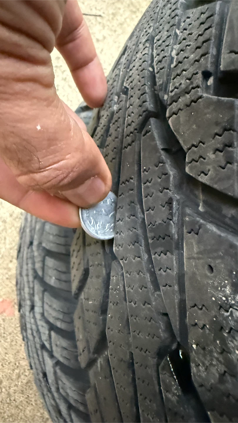 Uniroyal Tiger Paw Ice & Snow Tires 205/65R15 - photo 2
