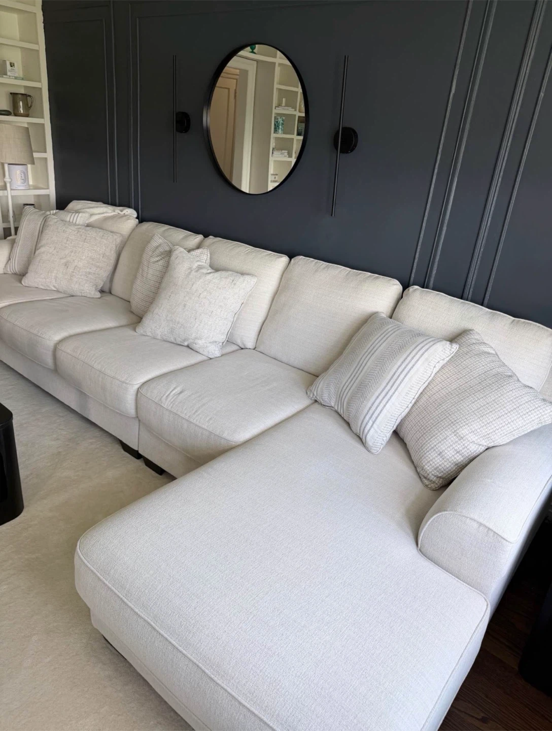 Large Off-White Sectional Sofa - photo 2