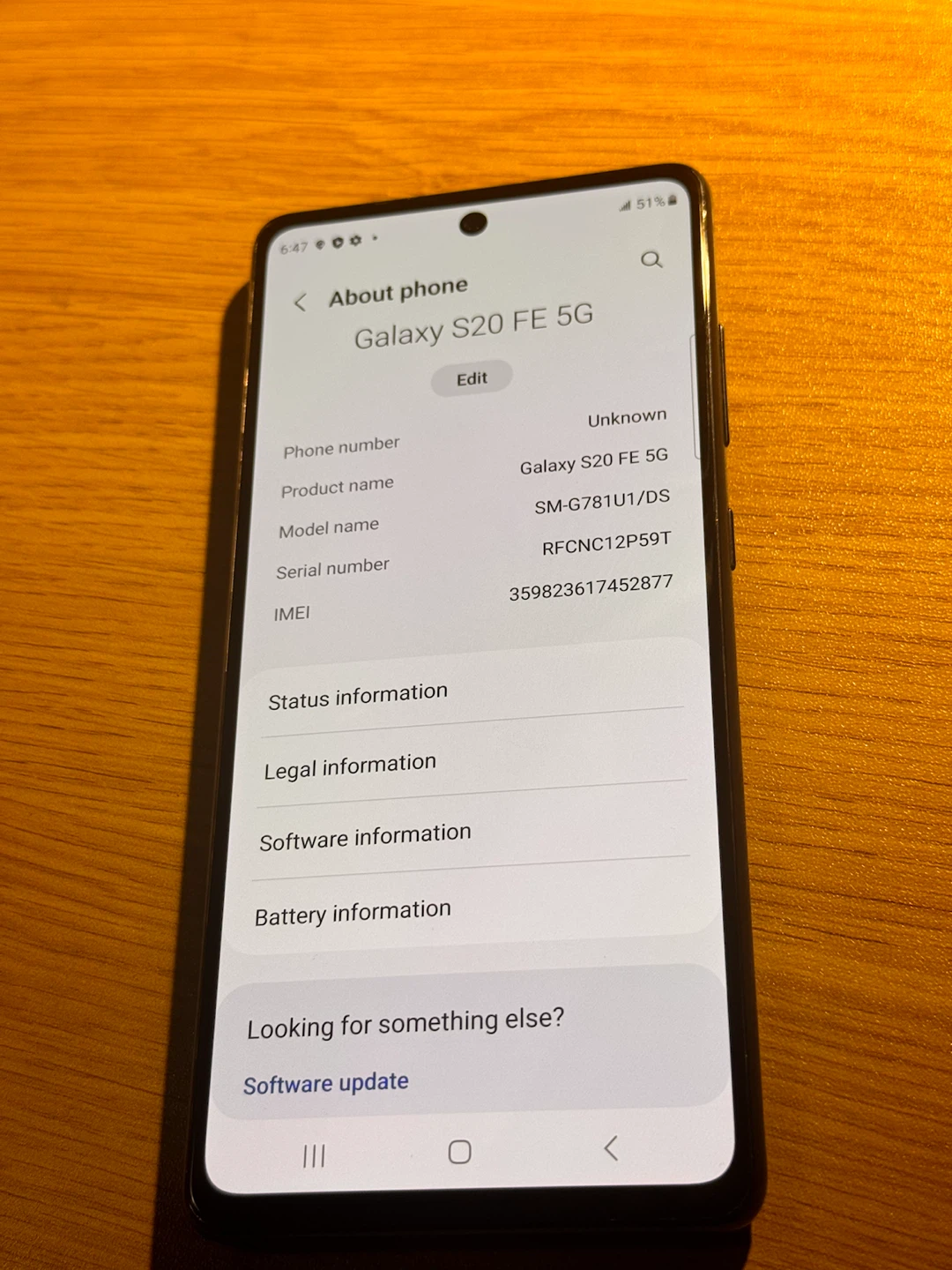 Samsung Galaxy S20 FE 5G - photo 2