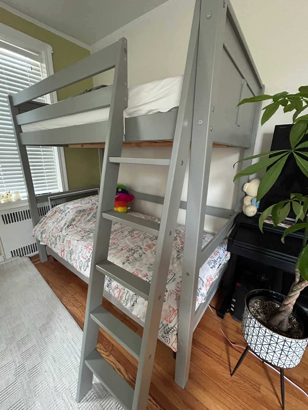 Great Loft Bed