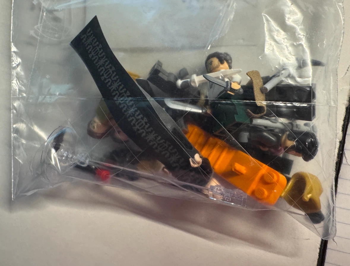 Lego Ornithopter with wall mount - photo 4