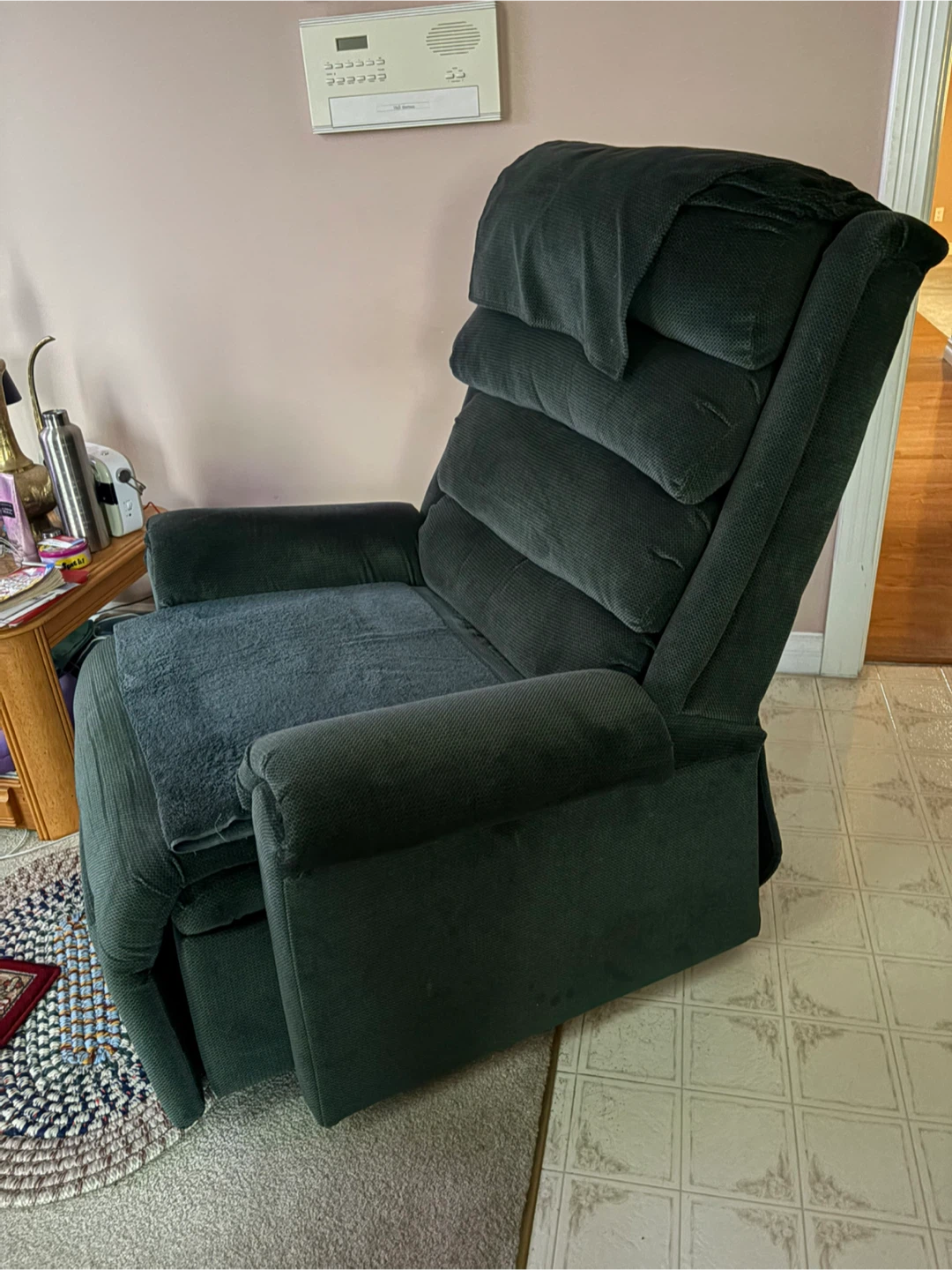 Pride Mobility Power Lift Recliner - photo 2
