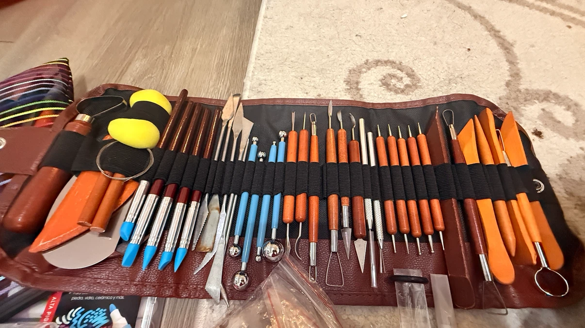 Art and Craft Supplies Kit (polymer clay, painting ,etc) - photo 3